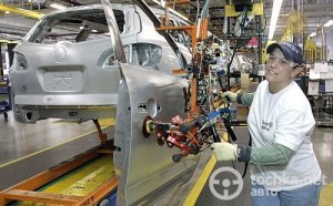 Серийное производство автомобилей из нового типа стали может стартовать через 2 года.