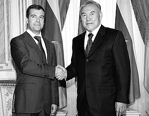 Medvedev_Nazarbaev.jpg