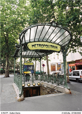 metro-paris-21422v6ai_display.jpg