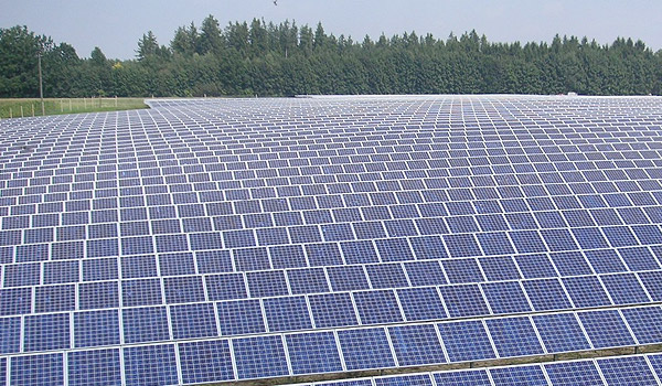 market-solar-panels.jpg