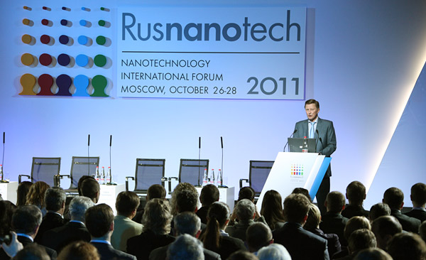 rusnanotech-plenarnoe_ivanov_01.jpg