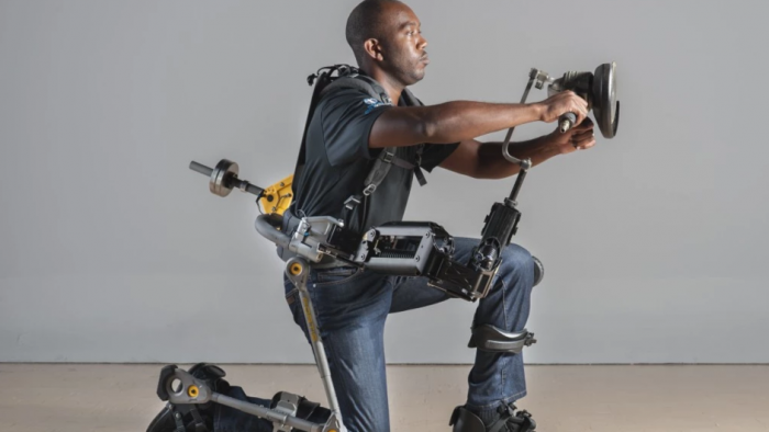 metal-exoskeleton-to-be-tested-by-us-navy.png